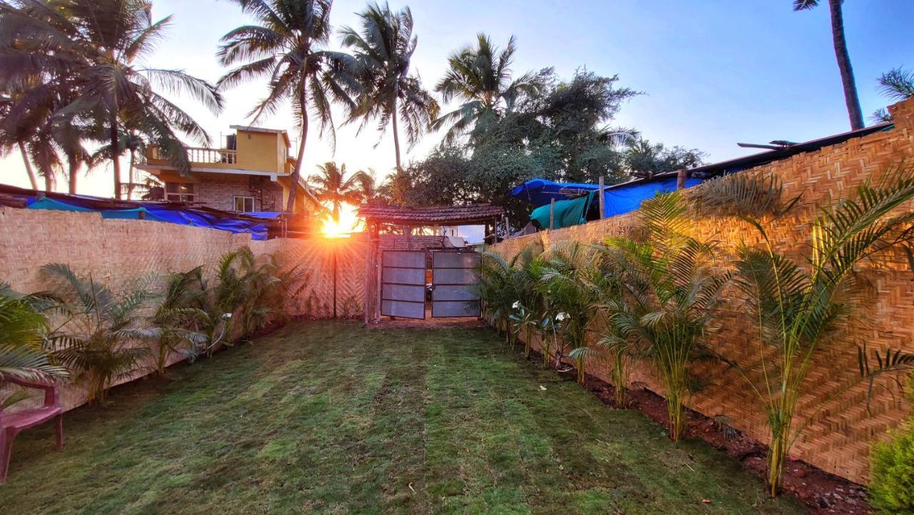 Hostel Mandala อันจูนา ภายนอก รูปภาพ