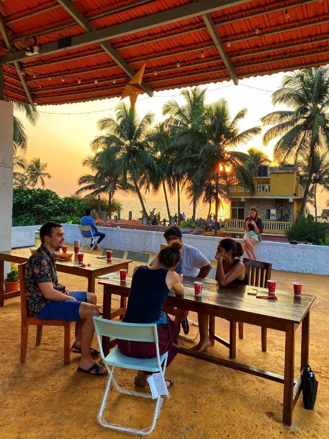 Hostel Mandala อันจูนา ภายนอก รูปภาพ